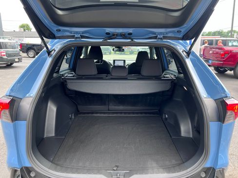 Used 2024 Toyota RAV4 SE AWD/4WD image 12