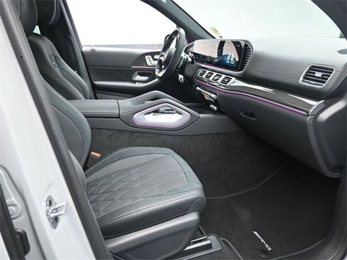 New 2026 Mercedes-Benz GLS 63 AMG 4MATIC image 31