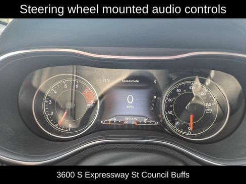 Used 2020 Jeep Cherokee Limited AWD/4WD image 16