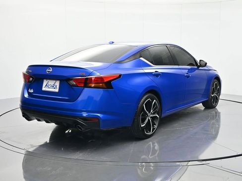 Certified 2025 Nissan Altima 2.5 SR FWD image 5