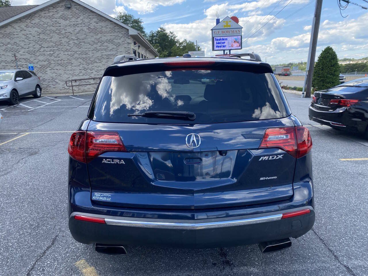 Used 2012 Acura MDX w/ Tech & Entertainment Pkg AWD/4WD image 5