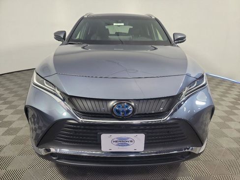 Used 2021 Toyota Venza Limited image 13