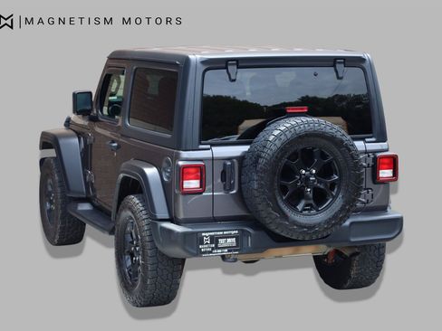 Used 2021 Jeep Wrangler Sport AWD/4WD image 8