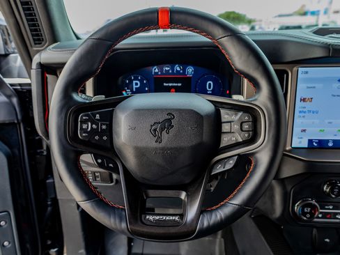 Used 2024 Ford Bronco Raptor image 19