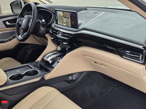 Certified 2026 Acura MDX FWD w/ Technology Package image 29