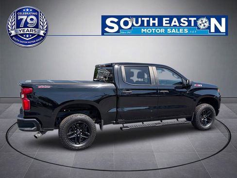 Used 2021 Chevrolet Silverado 1500 Custom Trail Boss AWD/4WD image 7
