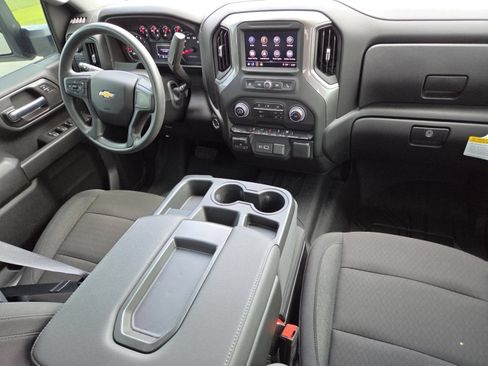 Used 2025 Chevrolet Silverado 2500 Custom w/ Custom Convenience Package AWD/4WD image 26