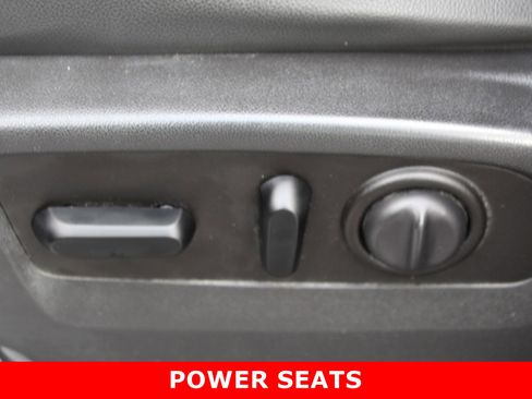 Used 2020 GMC Sierra 1500 SLT image 15