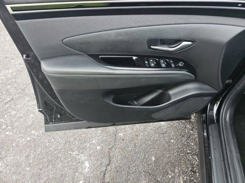 Used 2023 Hyundai Tucson Limited w/ Cargo Package image 16