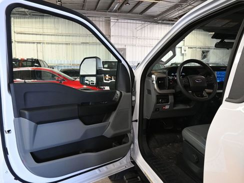New 2025 Ford F550 2WD Regular Cab Super Duty image 10