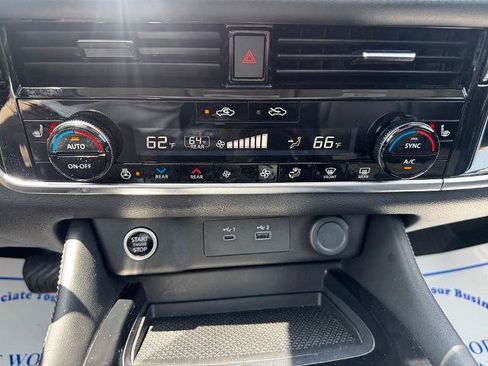 Certified 2023 Nissan Rogue SL w/ SL Premium Package FWD image 21