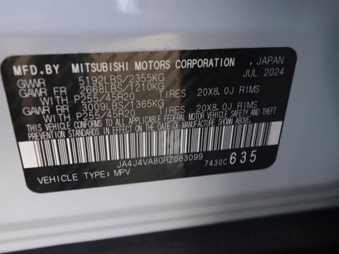 Used 2024 Mitsubishi Outlander SE Black Edition image 10