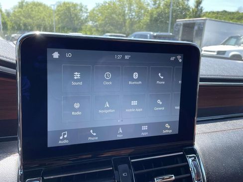 Used 2018 Lincoln Navigator L Reserve AWD/4WD image 27