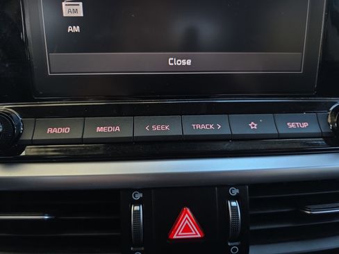 Certified 2023 Kia Forte LXS image 16