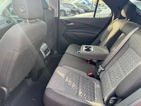 Used 2023 Chevrolet Equinox LT FWD image 11