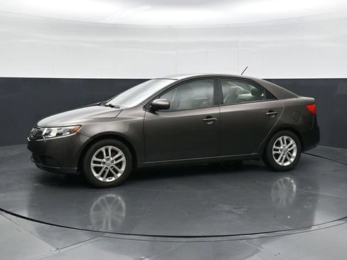 Used 2012 Kia Forte EX w/ Premium Pkg FWD image 6