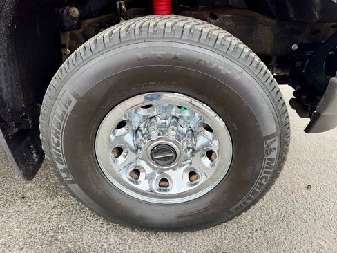 Used 2003 Ford F250 XLT image 21