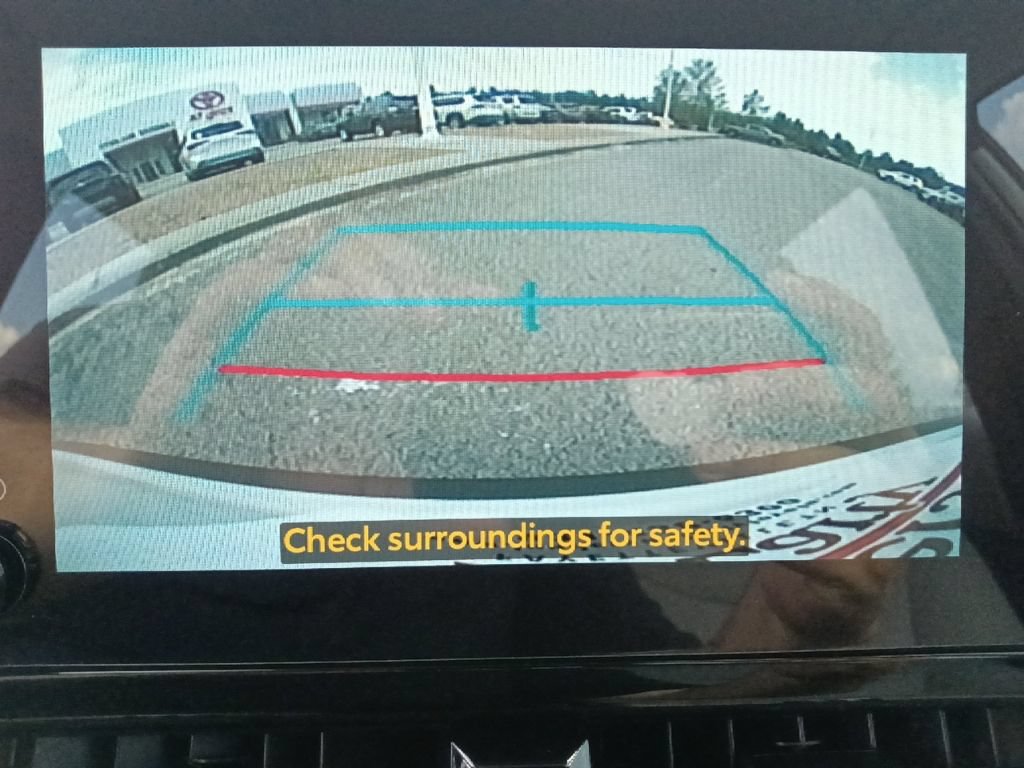 Used 2025 Toyota Corolla Cross L FWD image 22