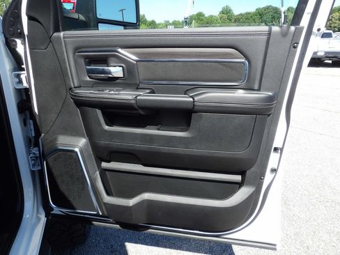 Used 2026 RAM 2500 Laramie AWD/4WD image 46