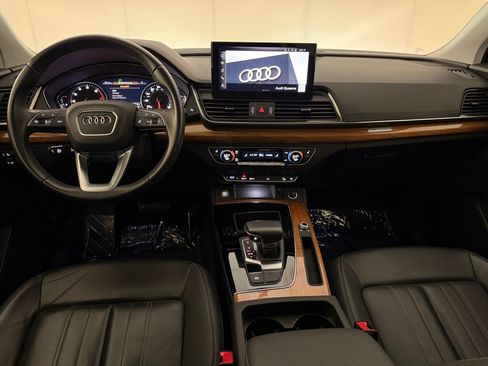Certified 2023 Audi Q5 2.0T Premium w/ Convenience Package AWD/4WD image 16