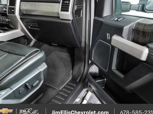Used 2021 Ford F250 Lariat w/ Chrome Package AWD/4WD image 22