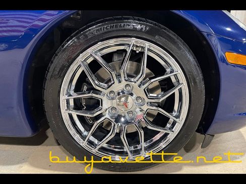 Used 2007 Chevrolet Corvette Convertible w/ Preferred Equipment Group image 13