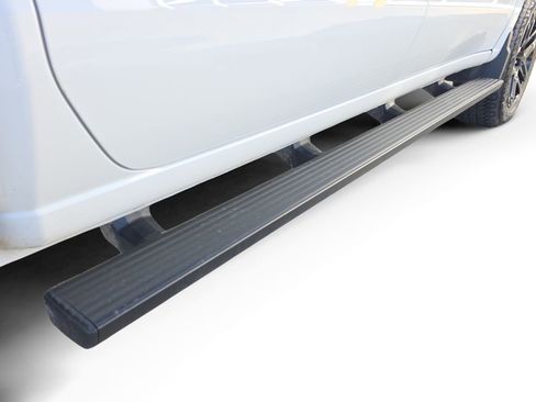 Used 2025 Chevrolet Silverado 1500 LT Trail Boss w/ Convenience Package II image 17