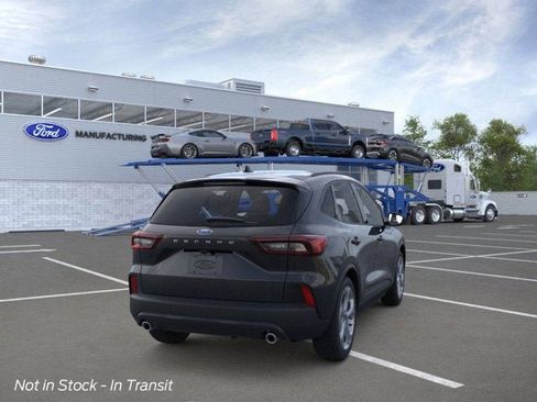 New 2026 Ford Escape ST-Line w/ Tech Pack #1 FWD image 8