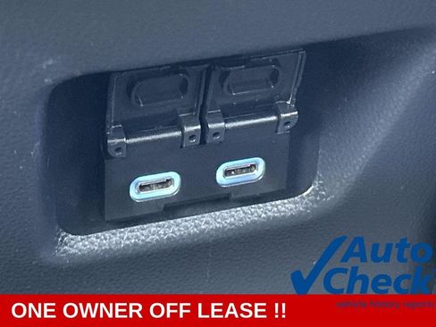Used 2022 Toyota RAV4 XLE AWD/4WD image 20