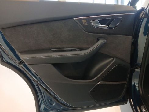 Used 2022 Audi SQ8 Prestige image 20