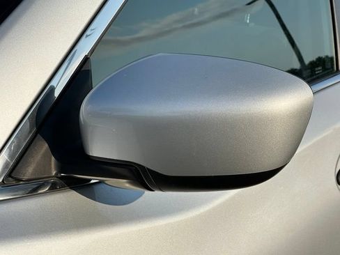 Certified 2020 Nissan Rogue S FWD image 10