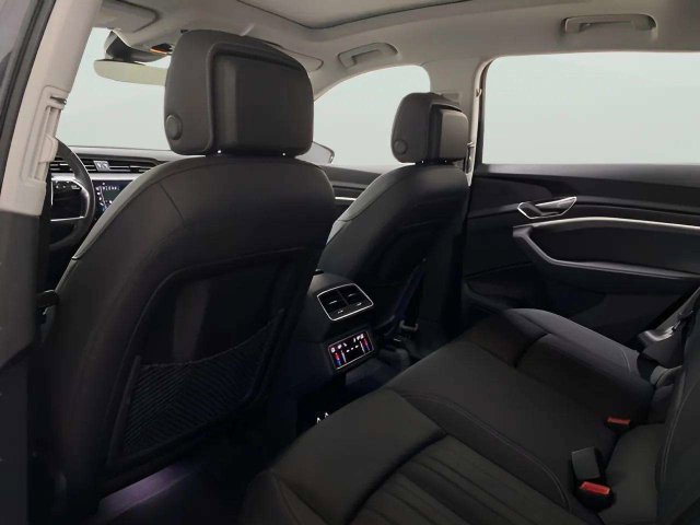 Used 2024 Audi Q8 e-tron Premium AWD/4WD image 21