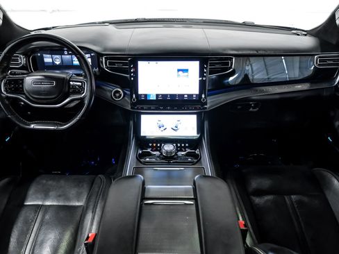 Used 2022 Jeep Grand Wagoneer Series II image 15