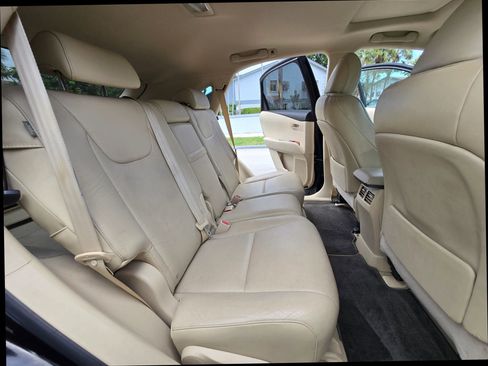 Used 2010 Lexus RX 350 2WD image 30