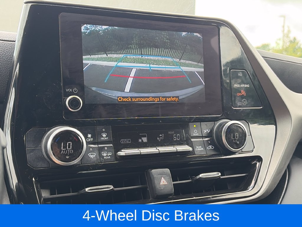 Used 2023 Toyota Highlander FWD image 22