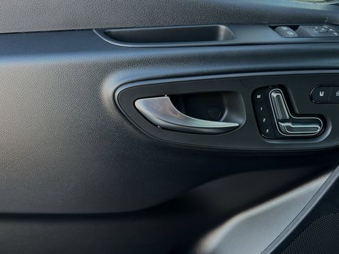 New 2025 Mercedes-Benz Sprinter 2500 image 9