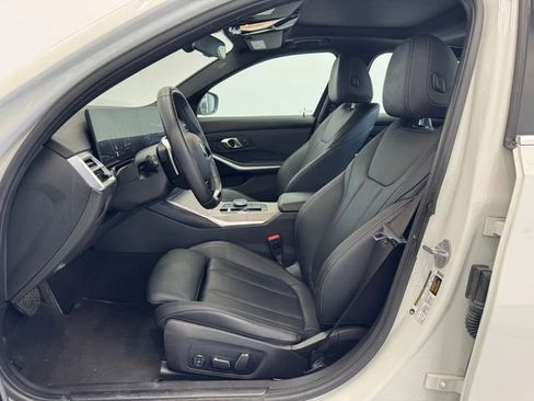 Used 2025 BMW 330i Sedan RWD image 19