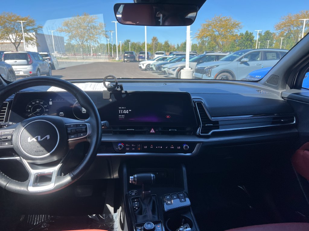 Certified 2024 Kia Sportage SX AWD/4WD image 13