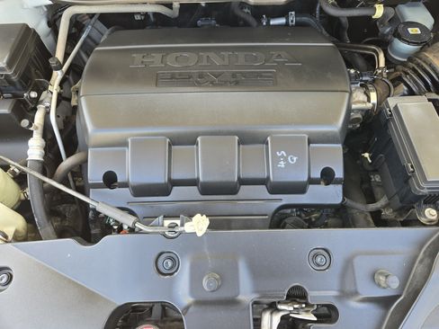 Used 2017 Honda Odyssey EX-L image 41