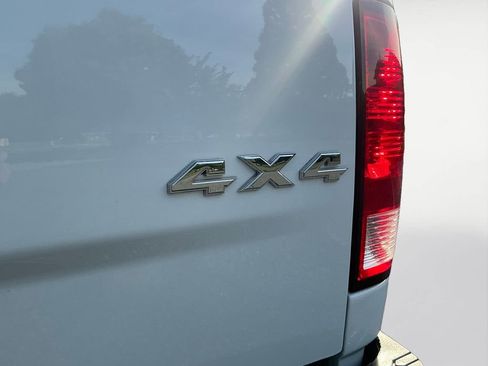 Used 2023 RAM 1500 Classic SLT w/ Protection Group AWD/4WD image 8