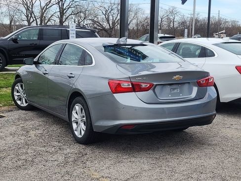 Used 2024 Chevrolet Malibu LT image 2