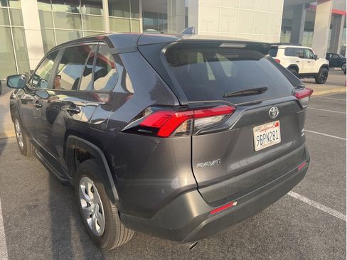 Certified 2022 Toyota RAV4 LE image 5