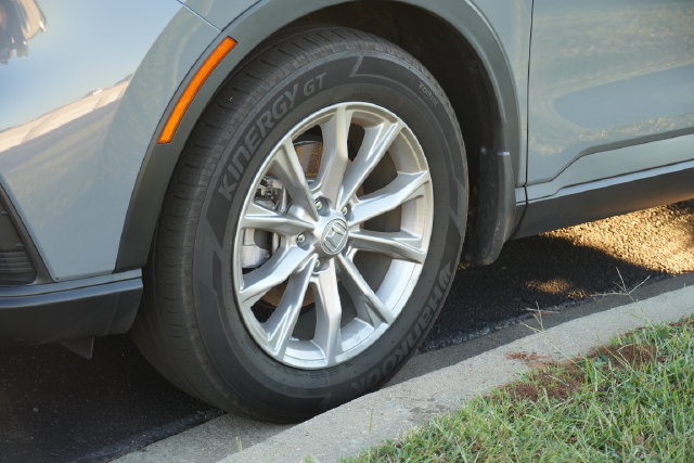 Used 2025 Honda CR-V EX image 9