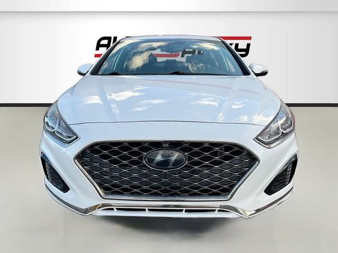 Used 2018 Hyundai Sonata Sport w/ Tech Package 05 FWD image 2