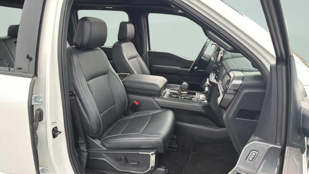 Certified 2024 Ford F150 Lariat AWD/4WD image 22
