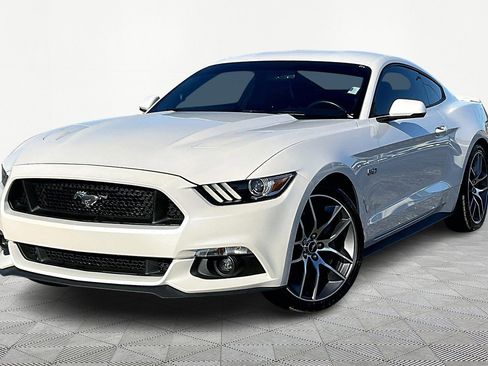 Used 2017 Ford Mustang GT Premium w/ Equipment Group 401A image 2