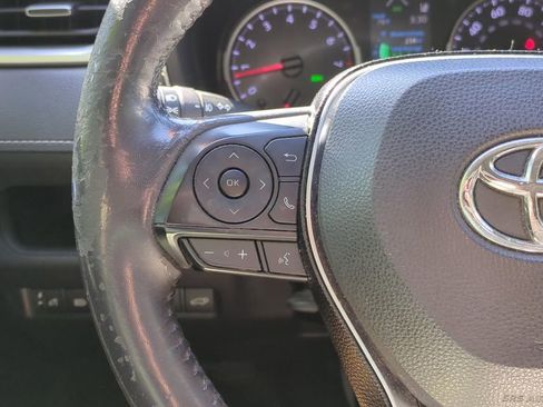 Used 2019 Toyota RAV4 XLE Premium w/ Cold Weather Package image 32