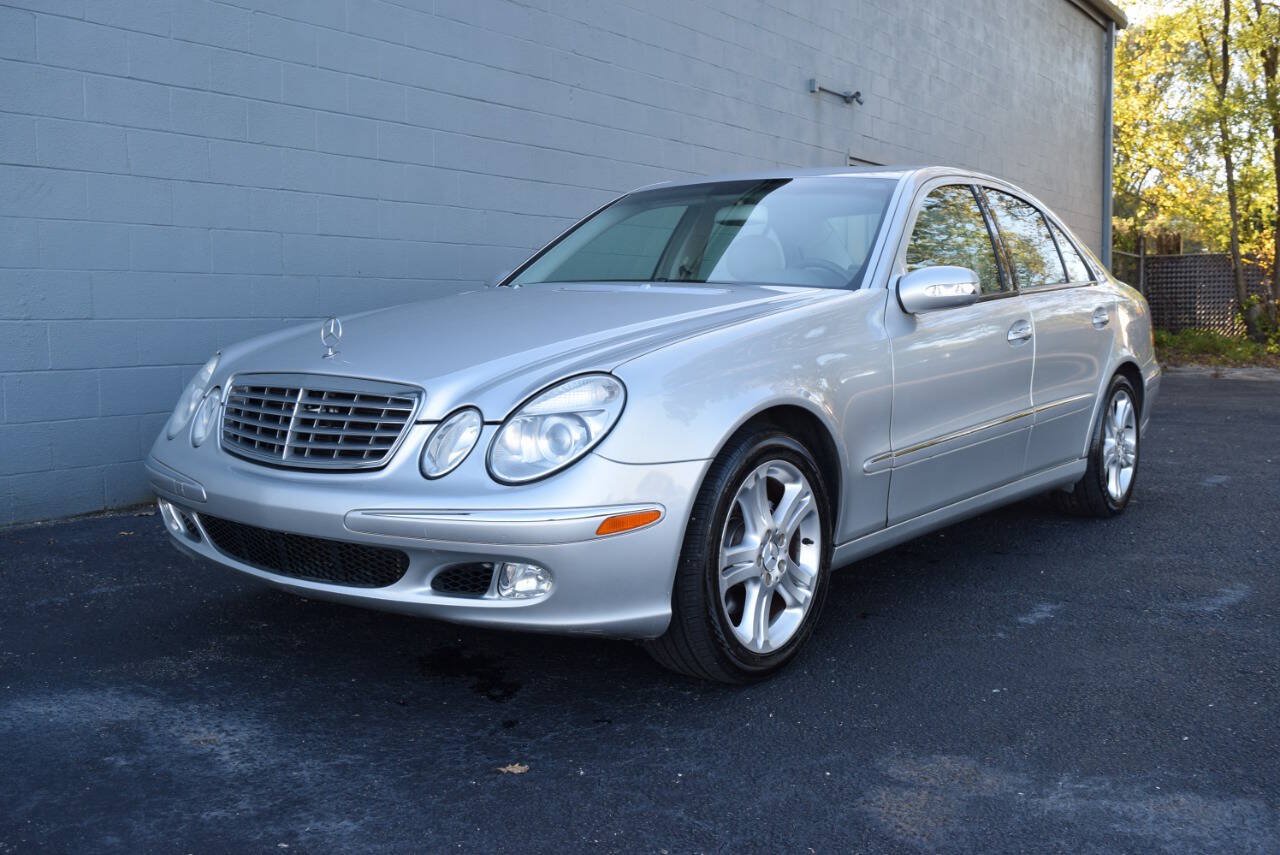 Used 2004 Mercedes-Benz E 500 Sedan image 1