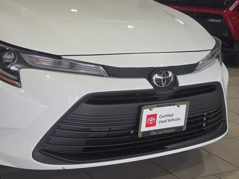 Certified 2026 Toyota Corolla LE FWD image 7