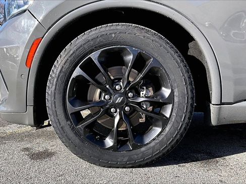Used 2022 Dodge Durango R/T w/ Blacktop Package image 9